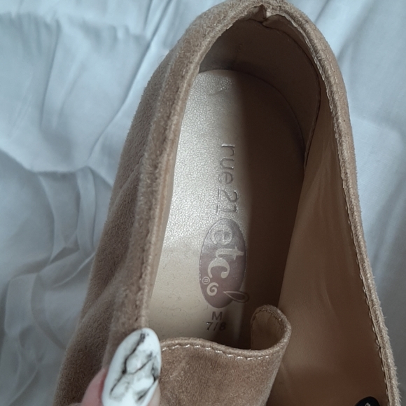 Booties - Picture 3 of 4